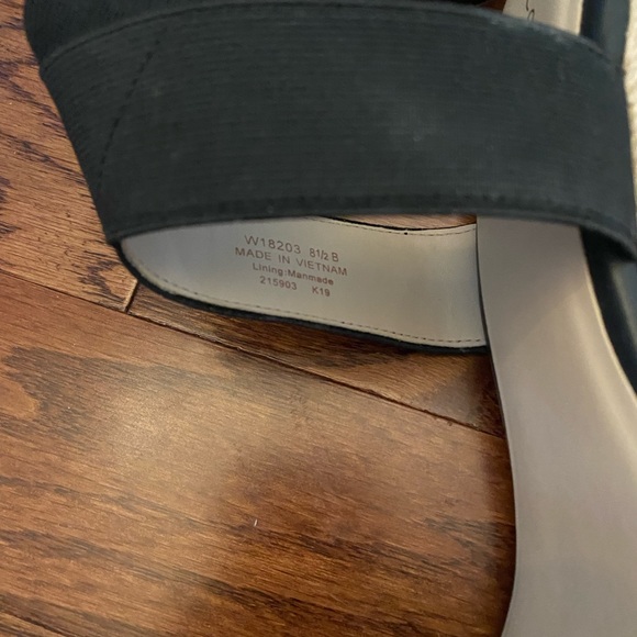 Cole Haan Cute NEW wedge sandals size 8 1/2 - Picture 5 of 9